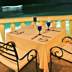Romantic dining in Barbados